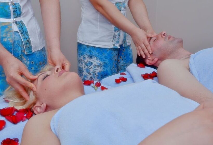 هتل Akgun Istanbul