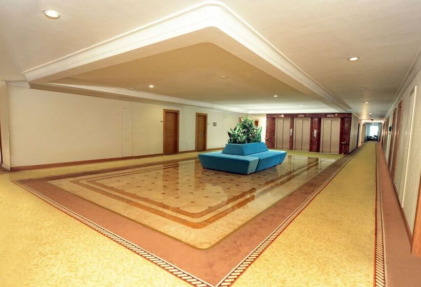 هتل Akgun Istanbul