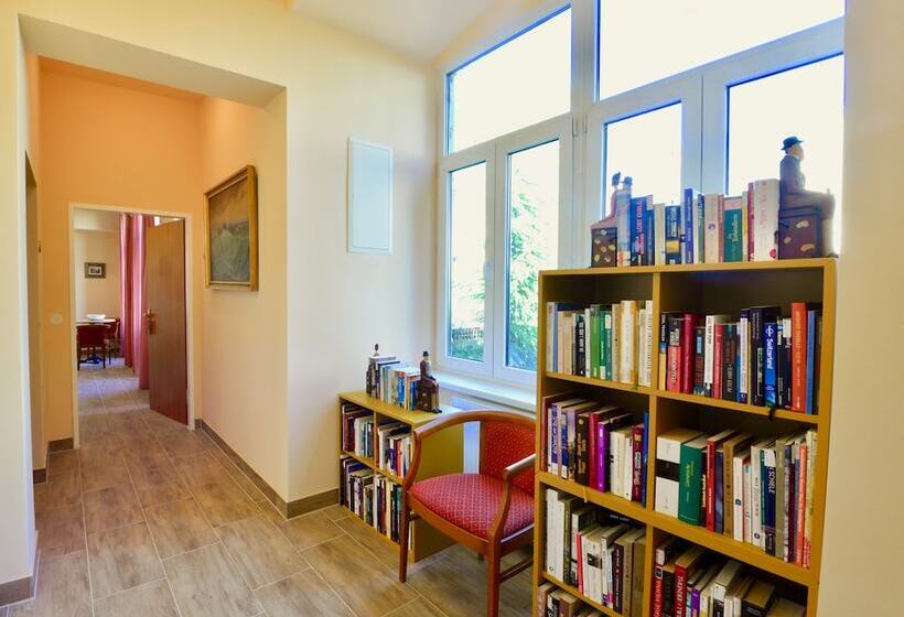 هتل Altwienerhof Boutique