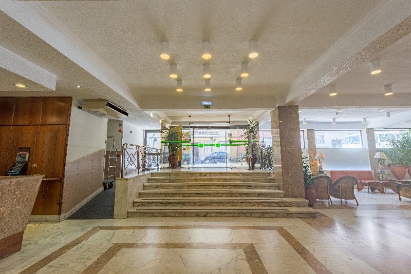 هتل Holiday Inn Express And Suites Lisbon Principe Real By Ihg