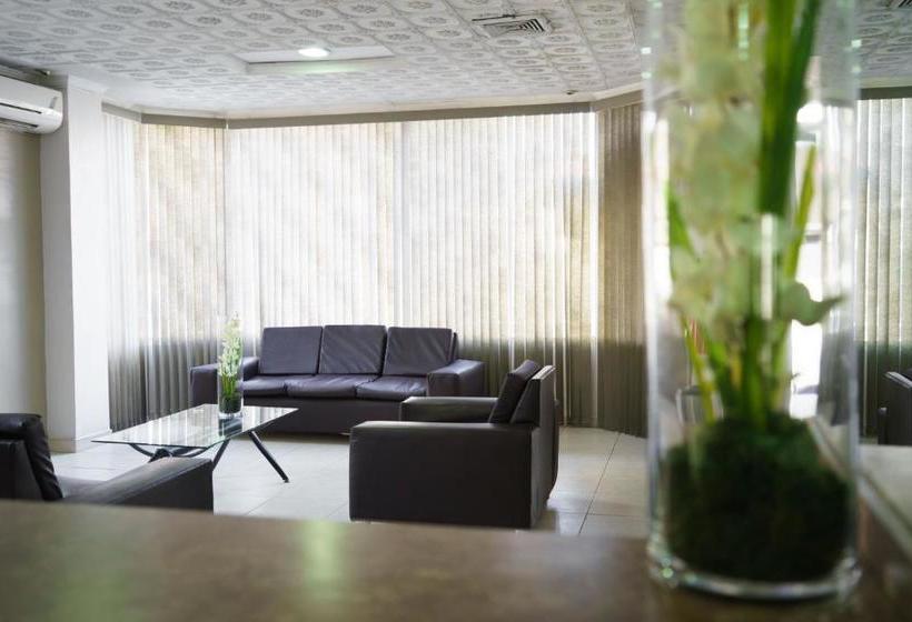 בית מלון כפרי Aramo