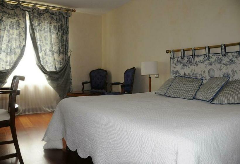 בית מלון כפרי Auberge Bretonne