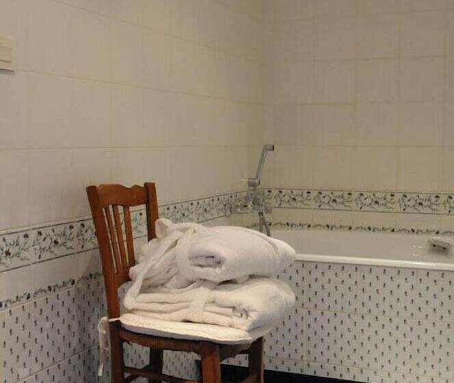 ホテル Auberge Bretonne