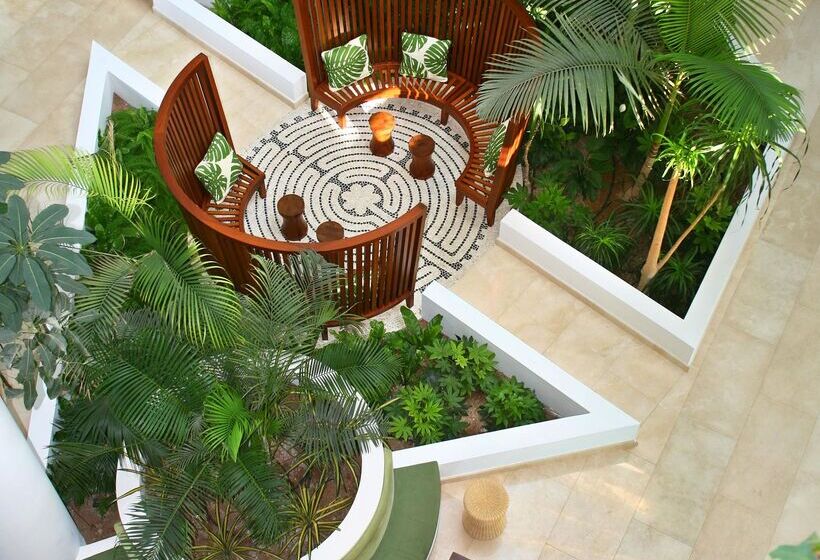 هتل Azia Resort & Spa