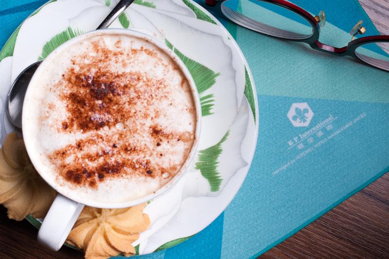 هتل B P International