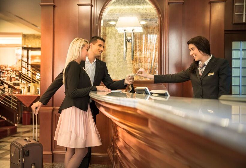 Best Western Premier Hotel Astoria