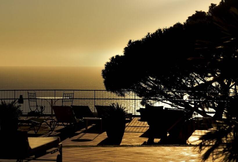 ホテル Caesar Augustus