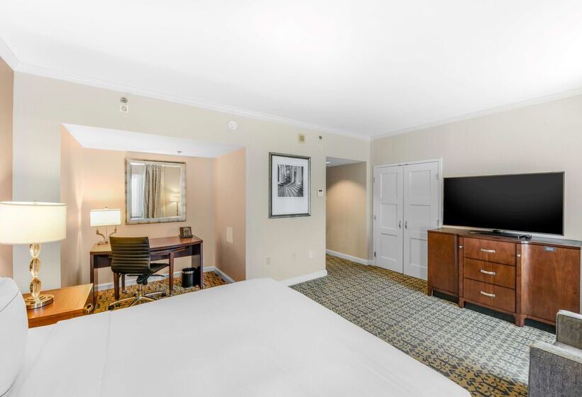 호텔 Capital Hilton