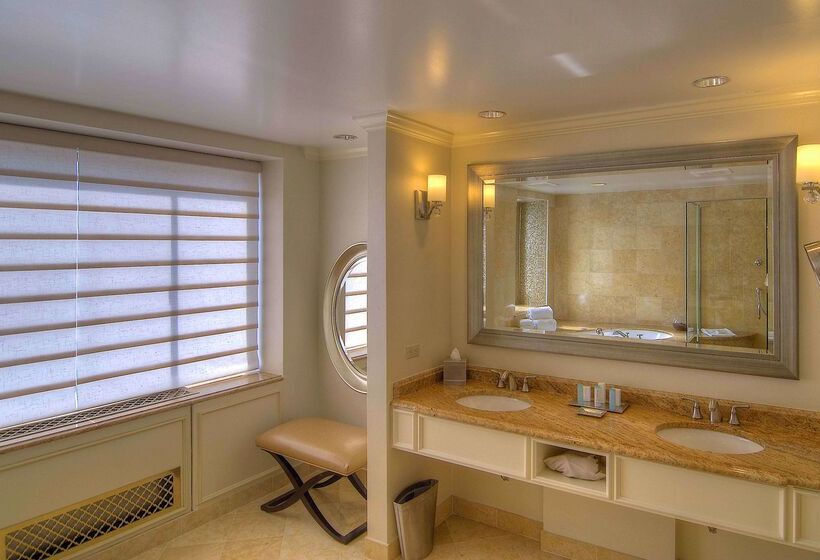 호텔 Capital Hilton