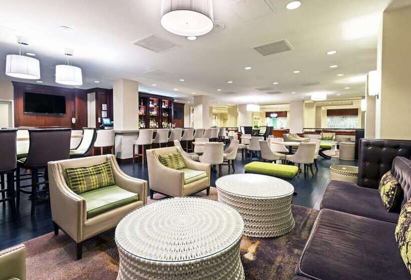 호텔 Capital Hilton