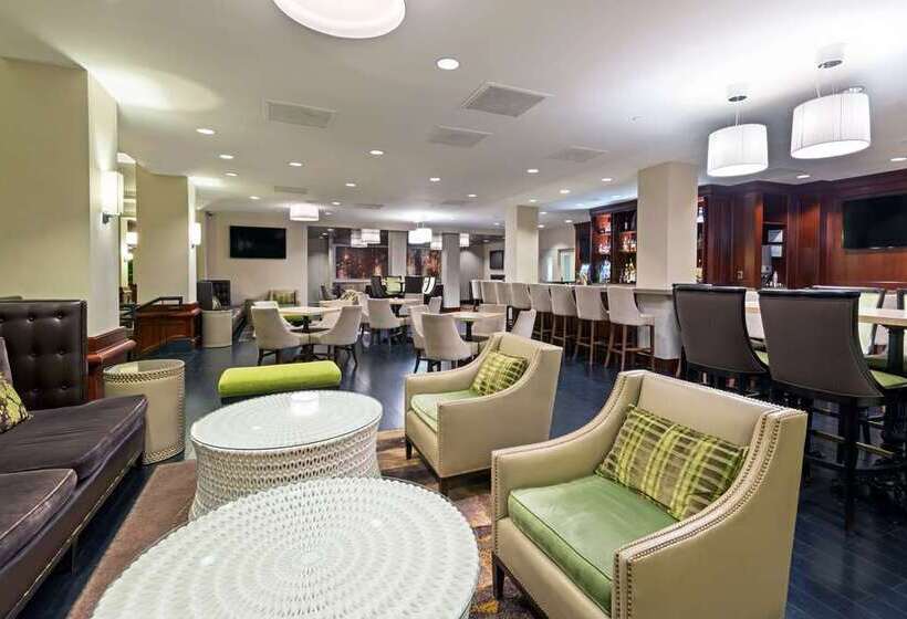 호텔 Capital Hilton