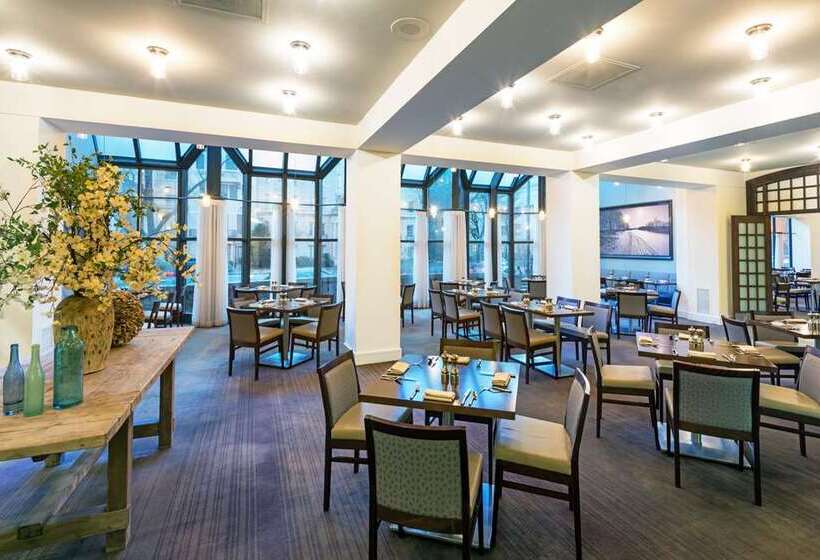 호텔 Capital Hilton