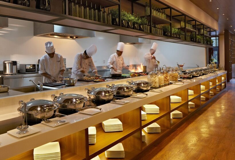 Artotel Gelora Senayan Jakarta