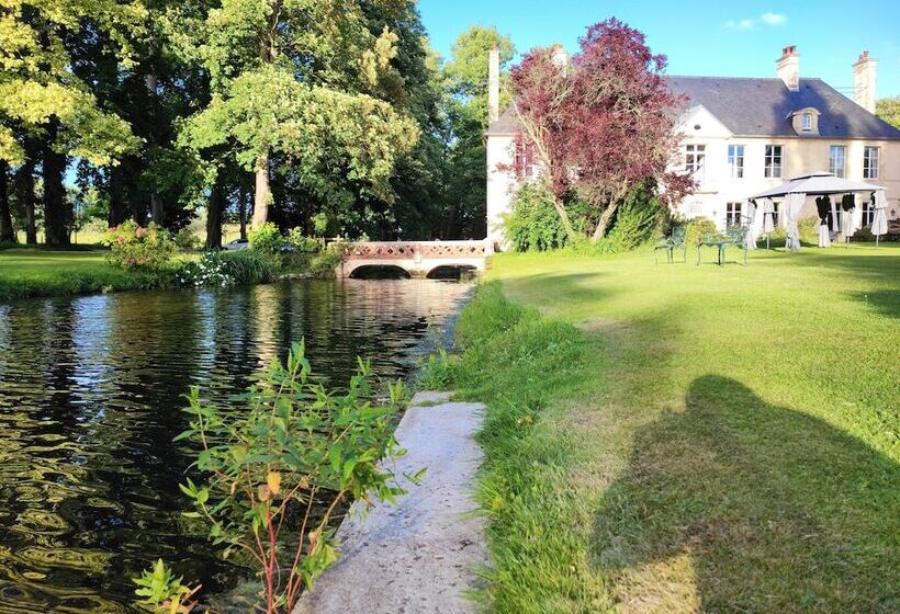 酒店 Château De Bellefontaine   Teritoria