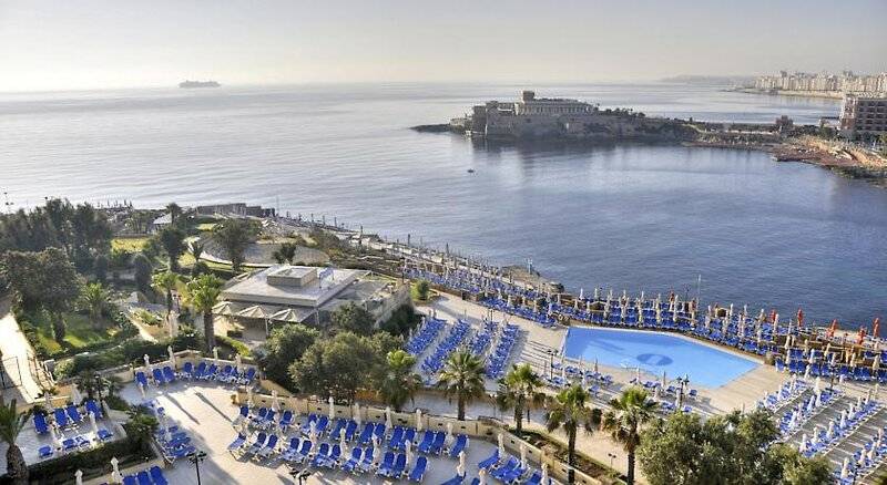 هتل Corinthia St George S Bay