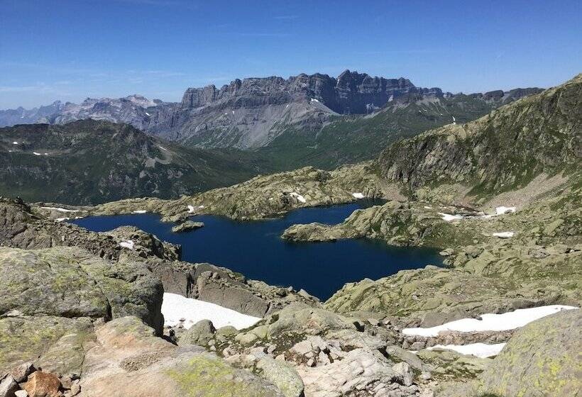 ホテル Hôtel De L Arve By Happyculture