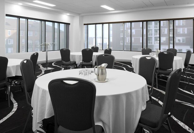 Delta Hotels By Marriott Trois Rivieres Conference Centre