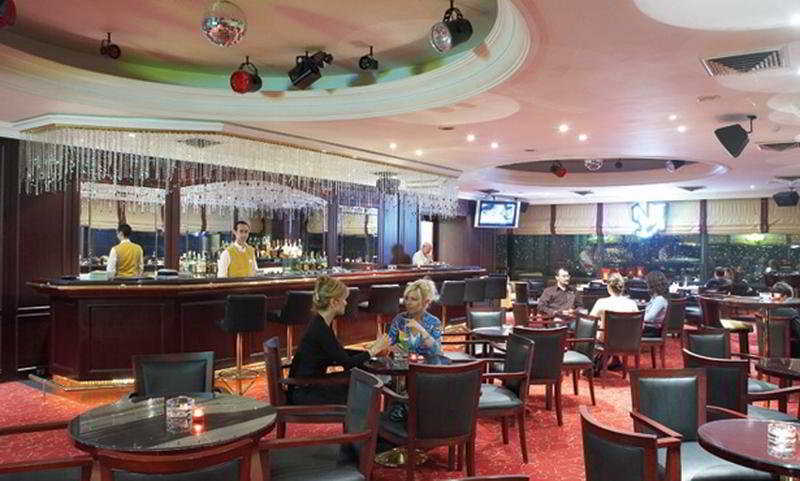 فندق Ege Palas Business