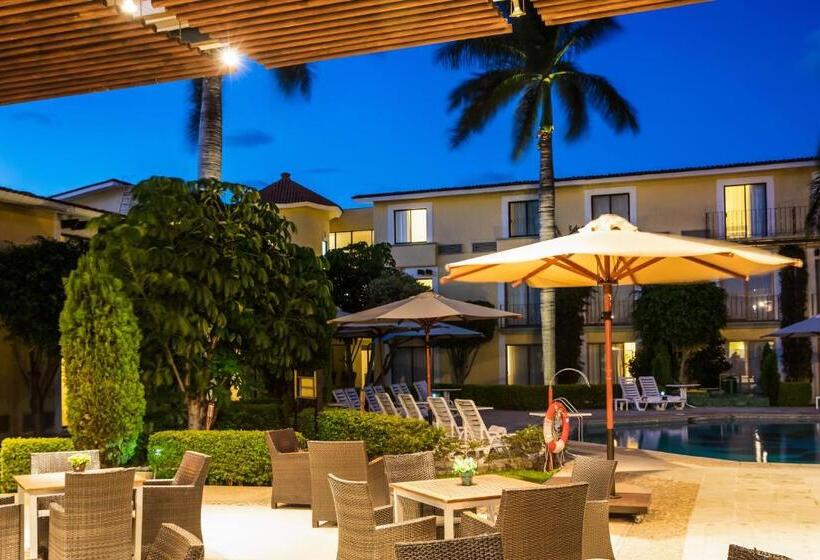 هتل Fiesta Inn Oaxaca