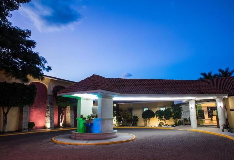 هتل Fiesta Inn Oaxaca