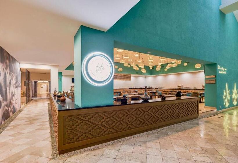 هتل Fiesta Inn Oaxaca