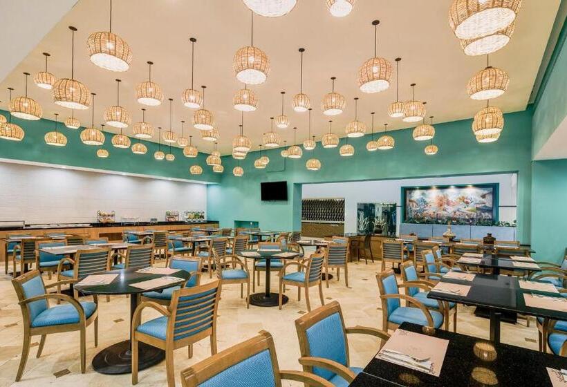 هتل Fiesta Inn Oaxaca