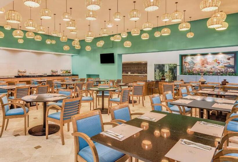 هتل Fiesta Inn Oaxaca