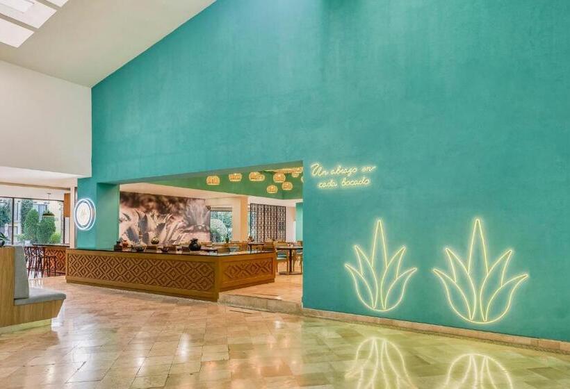 هتل Fiesta Inn Oaxaca