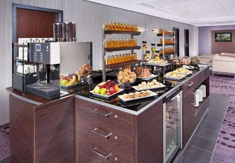 ホテル Frankfurt Marriott