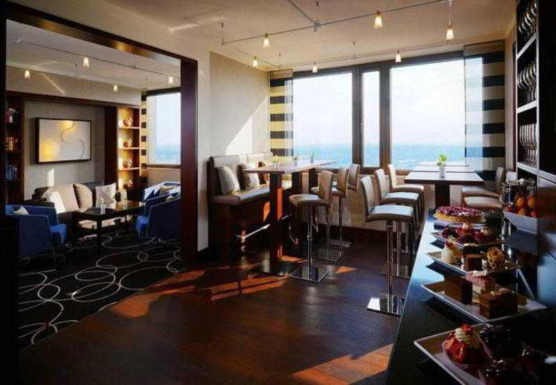 ホテル Frankfurt Marriott