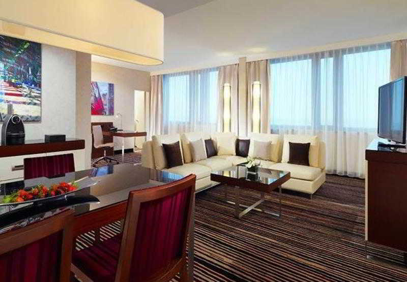 ホテル Frankfurt Marriott