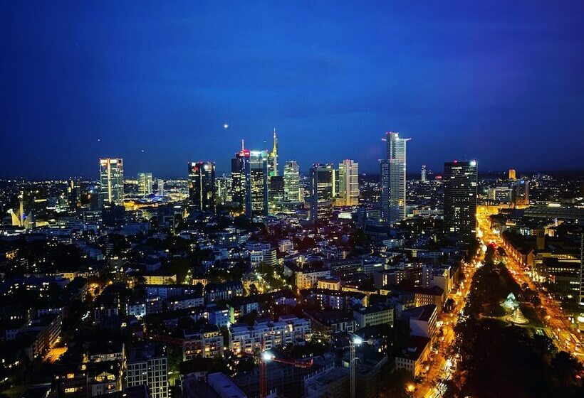 ホテル Frankfurt Marriott