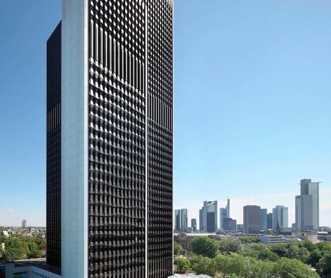 ホテル Frankfurt Marriott