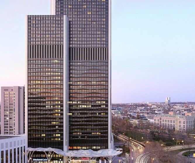 ホテル Frankfurt Marriott