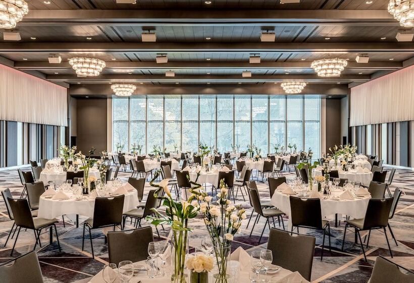 ホテル Frankfurt Marriott