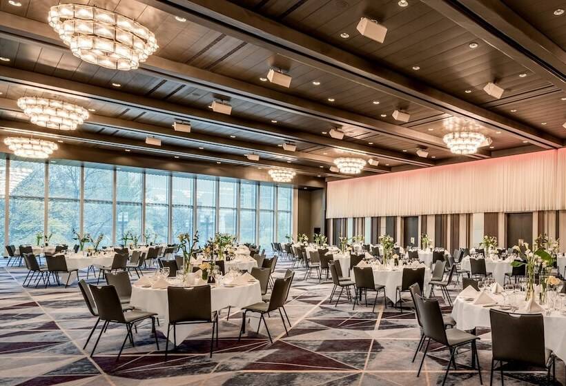 ホテル Frankfurt Marriott