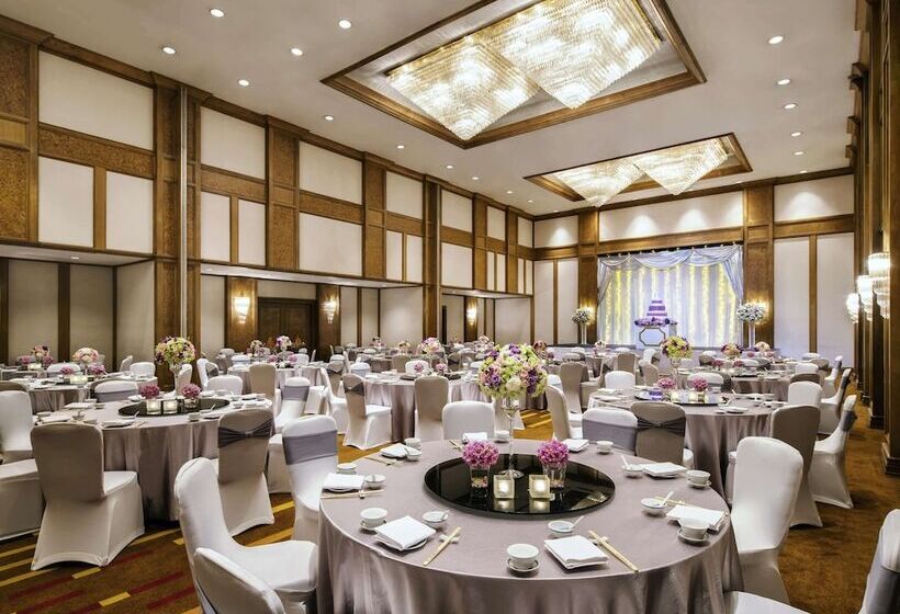 호텔 Grand Mercure Bangkok Atrium