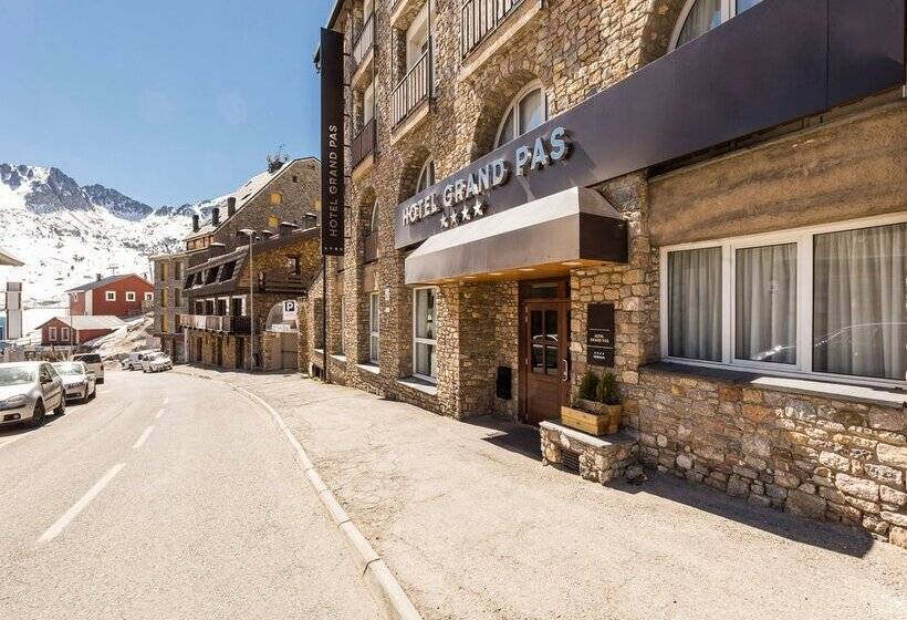 Hotel Grand Pas by Nexta