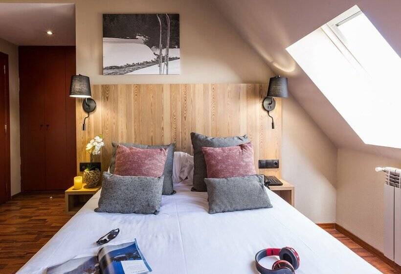 Hotel Grand Pas by Nexta