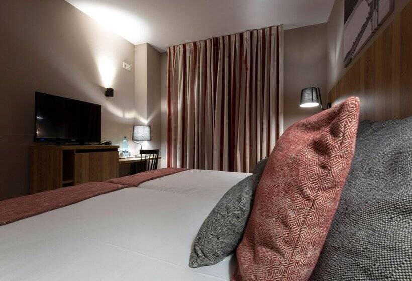 Hotel Grand Pas by Nexta