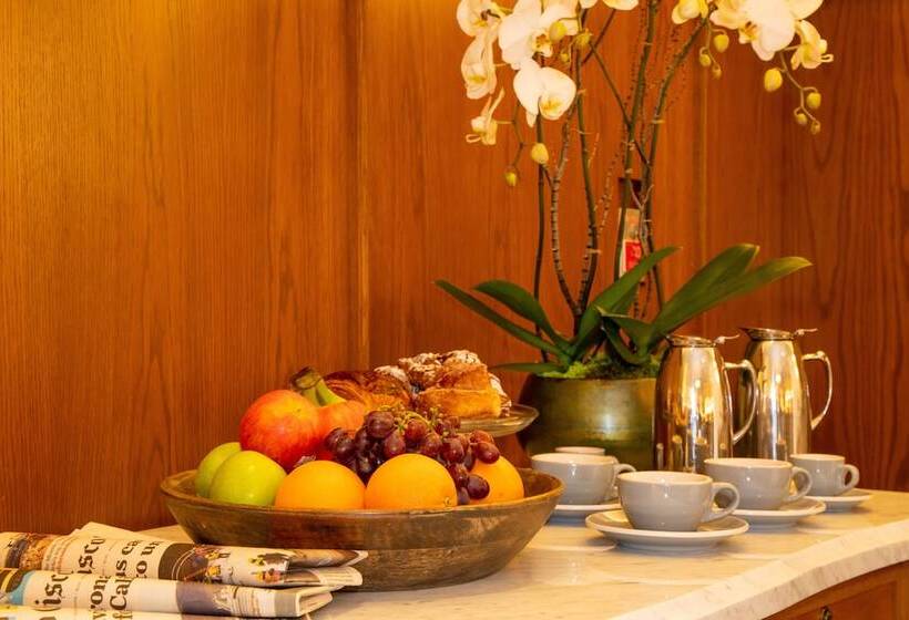 בית מלון כפרי Harbor Court