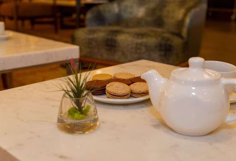 فندق Harbor Court