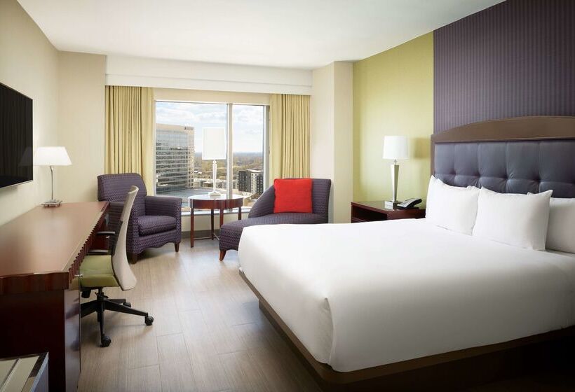فندق Hilton Charlotte Uptown