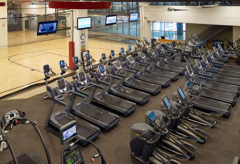 فندق Hilton Charlotte Uptown