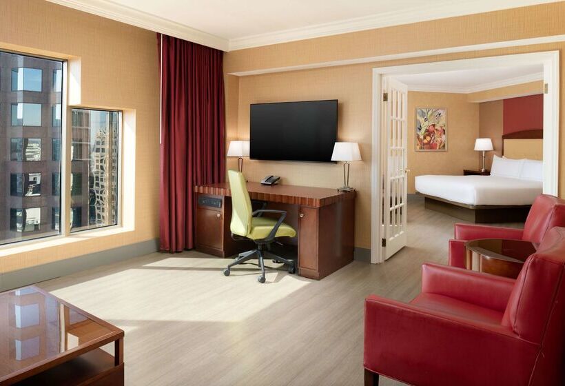 فندق Hilton Charlotte Uptown