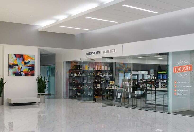 فندق Hilton Charlotte Uptown