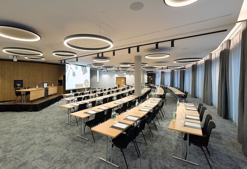 فندق Holiday Inn Stuttgart, An Ihg