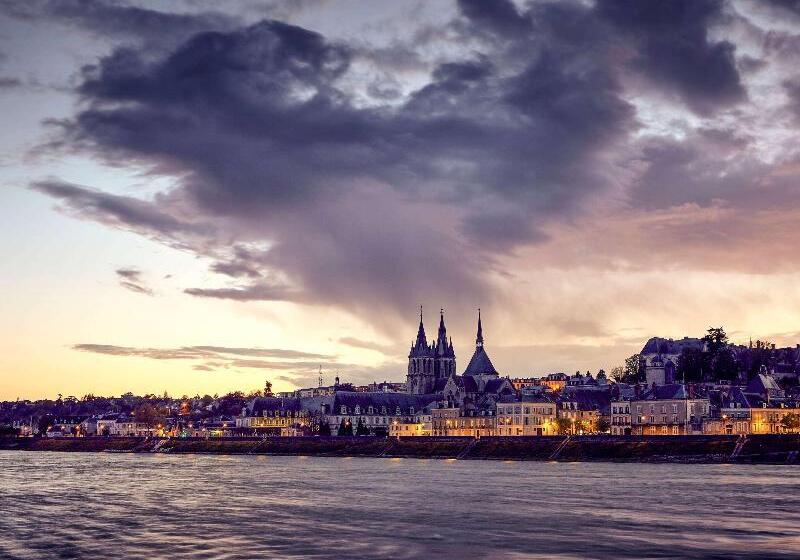 Отель Hôtel Mercure Blois Centre