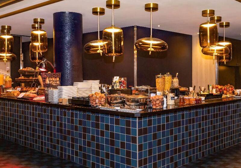 Отель Hôtel Mercure Blois Centre