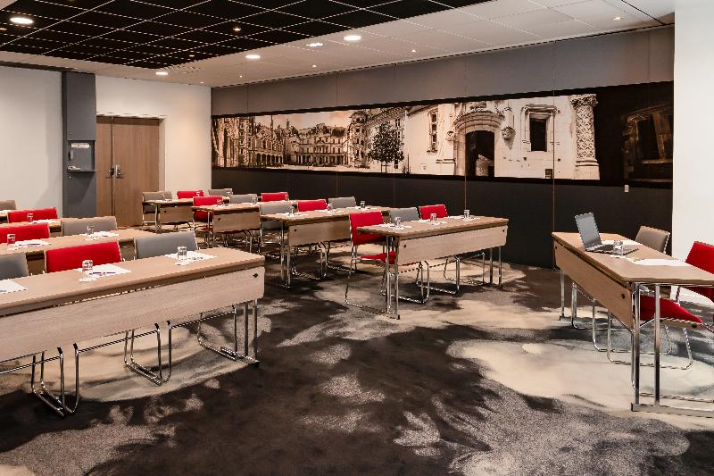 Отель Hôtel Mercure Blois Centre